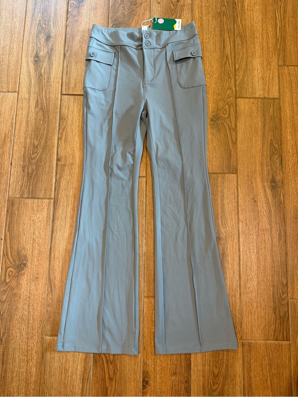 Halara NWT Women’s Gray Pants Pockets Size L